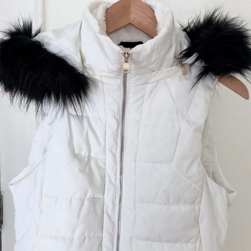 Calvin Klein Performance White Vest Size S